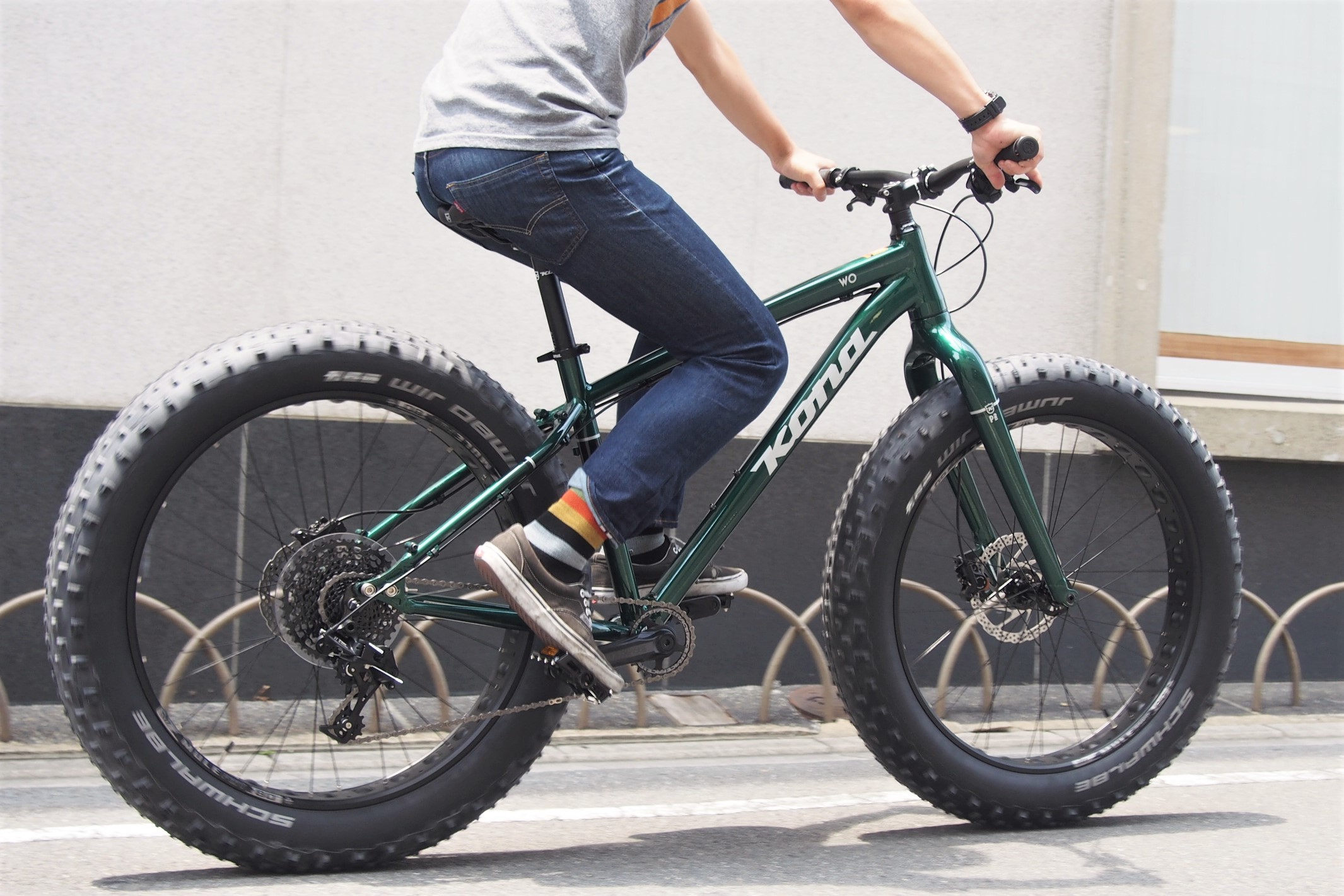 新品 ファットバイク マウンテンバイク 自転車 クロス ロード バイク-
