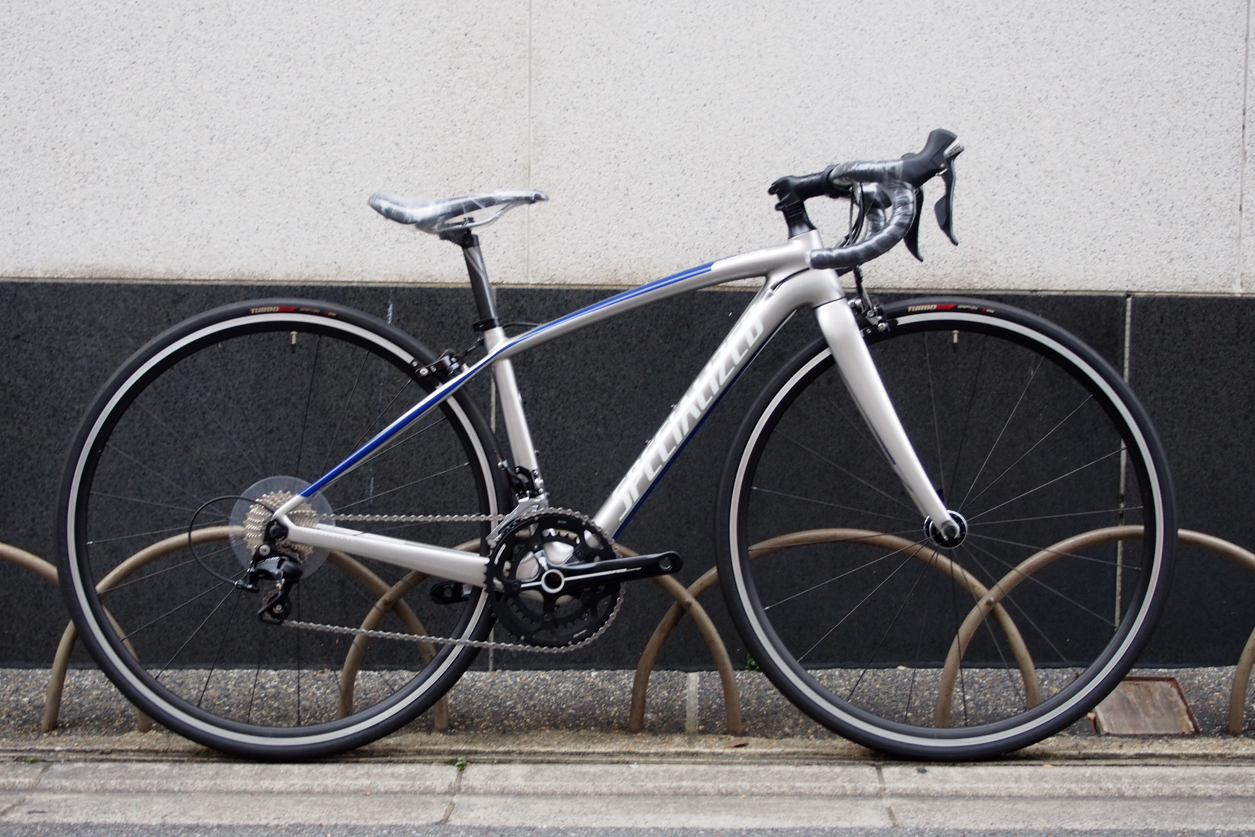 お求めやすく価格改定 アミラ AMIRA SPORT C2 2011年モデル - 自転車