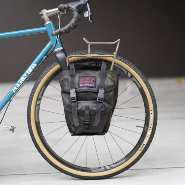 ワックスドコットンから感じる英国伝統文化。handmade in ENGLAD パニアバッグ【 CARRADICE ( キャラダイス ) 】 Super C Universal/Front Panniers (Pair)